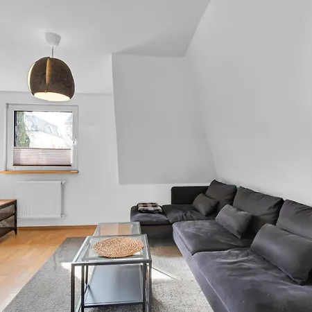 24-7 Living - Унна