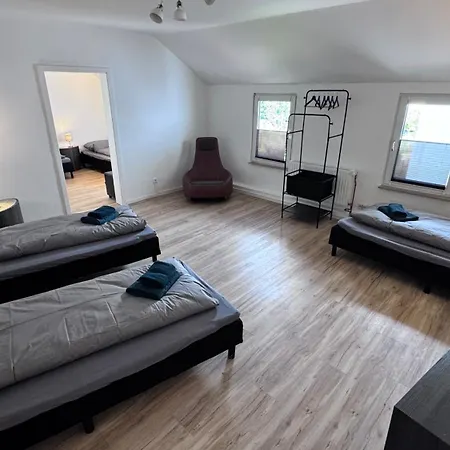 24-7 Living - * Unna