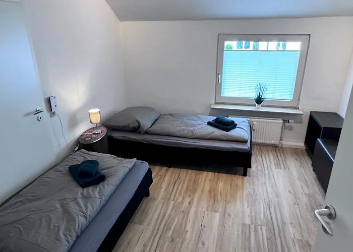 24-7 Living - * Unna