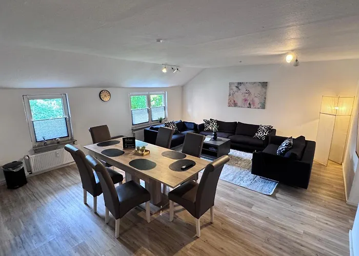 24-7 Living - * Unna