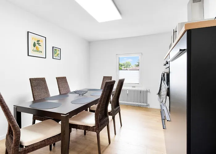 24-7 Living - Apartment